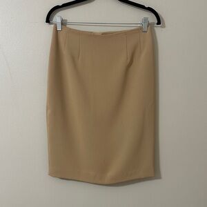 Yansi Fugel Womens Straight Pencil
Skirt Tan Sz 4 Minimalist Neutral Classic